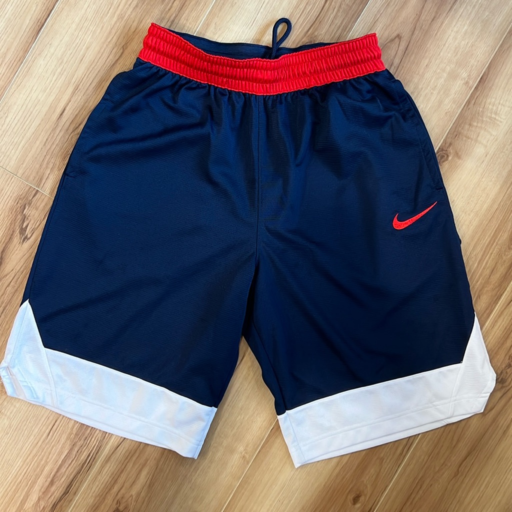 Menâs Nike Basketball Shorts